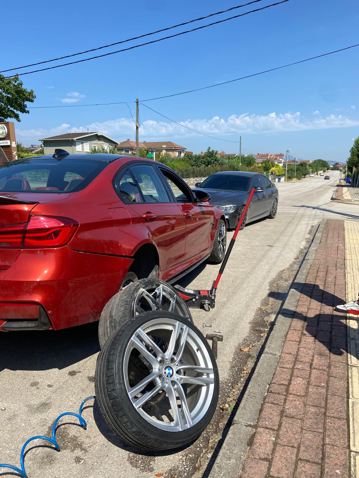 Kırık Jant ve Lastik Değişimi